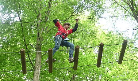 Höhepunkt der Ausbildung: die Schulsportmentoren im Klettergarten