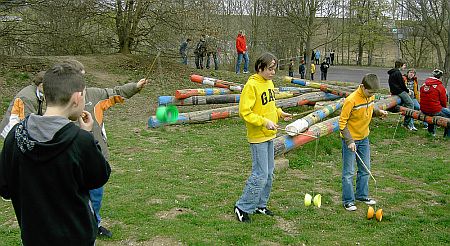 Täglich führen die Schulsportmentoren in der großen Pause Sportaktivitäten durch